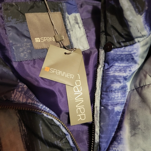 Spanner Size Large Purple and blue puffer vest with cinched waist Mood Swings - Picture 3 of 6